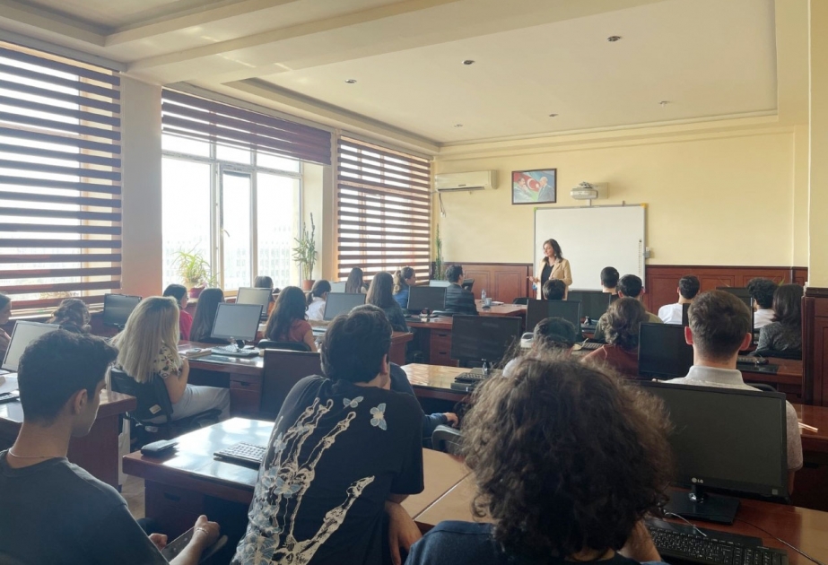 Avropa Şurasının Bakıdakı nümayəndəliyi BDU tələbələrinə növbəti təlim keçib