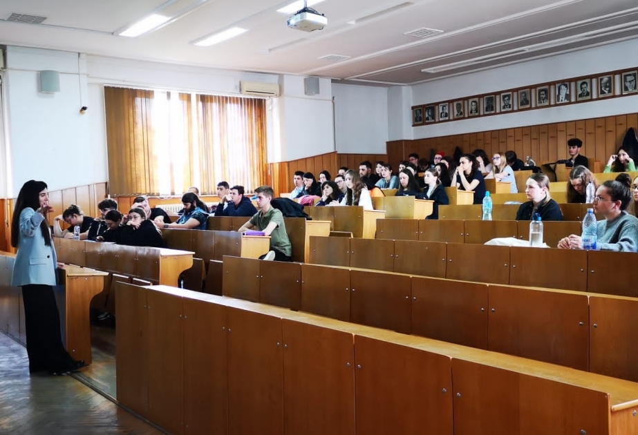 ATMU-nun müəllimi Rumıniyada ali məktəbdə turizm məhsulunun hazırlanması fənnini tədris edib