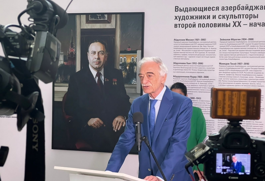 Moskvada Xalq Təsərrüfatı Nailiyyətləri Sərgisində “Azərbaycan” pavilyonunda “Heydər Əliyev - 100. Lider. Dövr. İncəsənət” adlı sərgi açılıb VİDEO