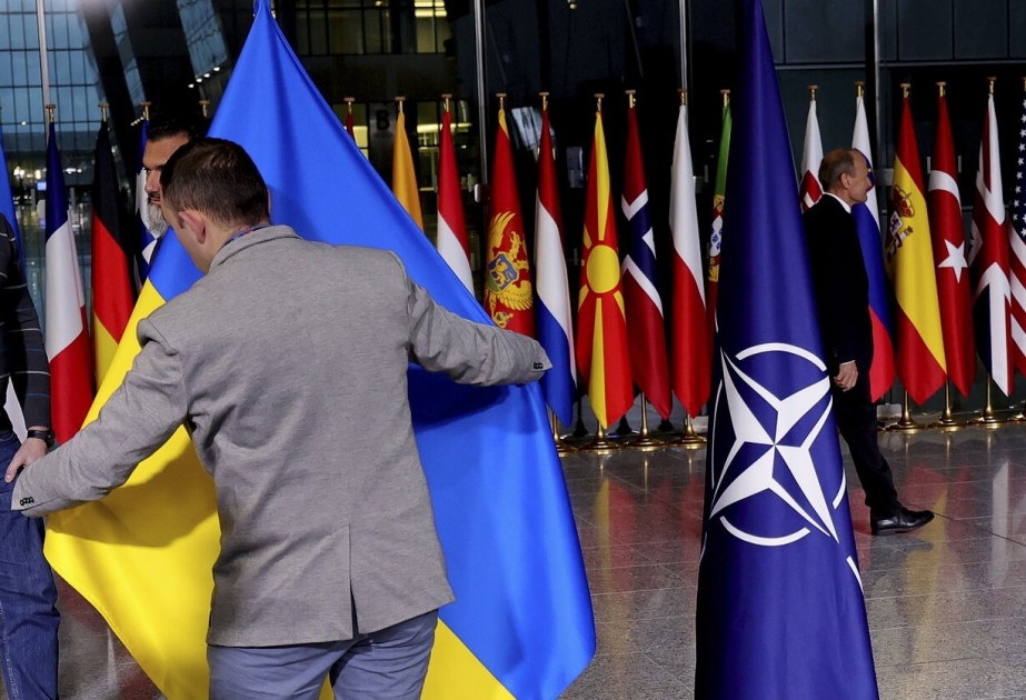 Yens Stoltenberq: NATO-nun bütün ölkələri Ukraynanın alyansa üzv olmasına razıdır
