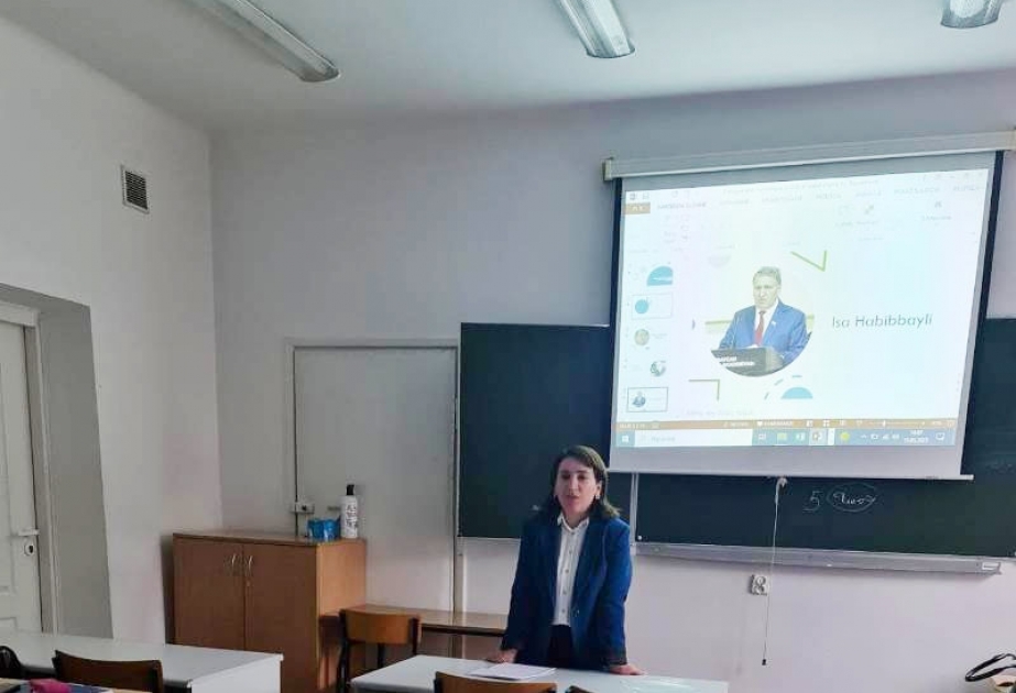 Ədəbiyyat İnstitutunun əməkdaşları Polşada tələbələrə mühazirə oxuyublar
