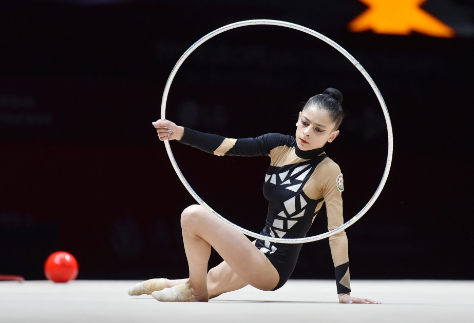 Bədii gimnastlarımız Avropa çempionatında halqa ilə proqramlarını icra ediblər