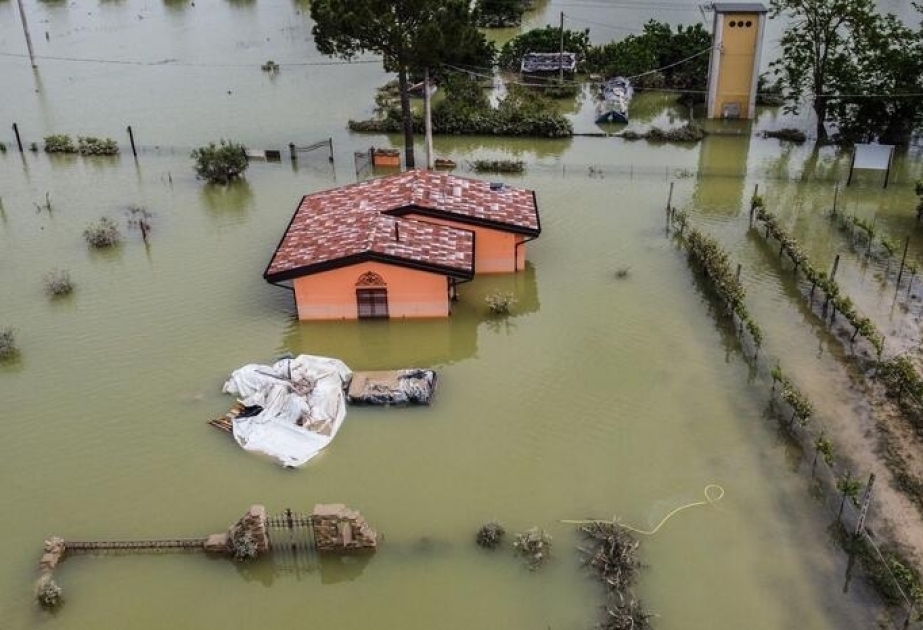 В результате наводнений в Италии 50 тысяч домов остались без электричества