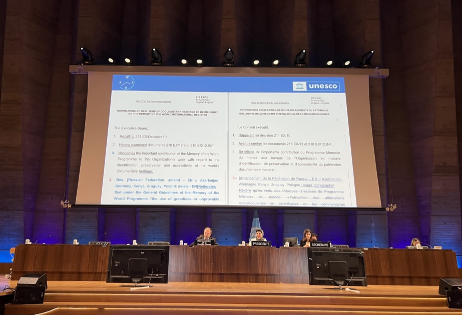 Xurşidbanu Natəvanın “Gül dəftəri” UNESCO-nun Dünya Yaddaşının Beynəlxalq Reyestrinə salınıb
