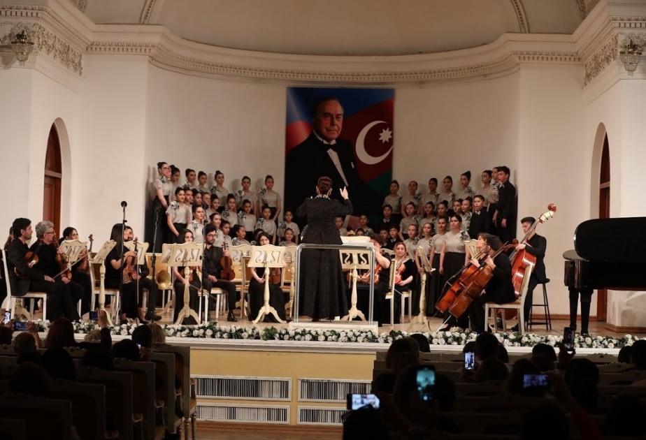 Ulu Öndərin 100 illiyi münasibətilə Filarmoniyada konsert olub