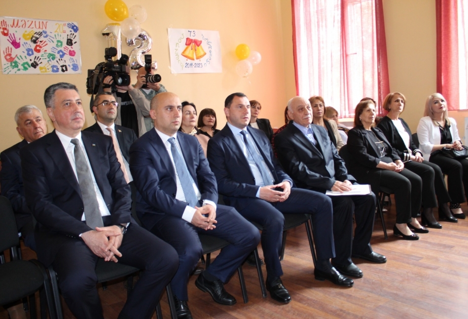 Azərbaycanın elm və təhsil naziri Tbilisidəki 73 saylı məktəbdə olub