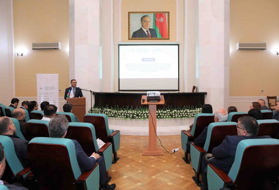 Dövlət Xidmətində sahibkarlar üçün reklam qanunvericiliyi ilə bağlı seminar keçirilib