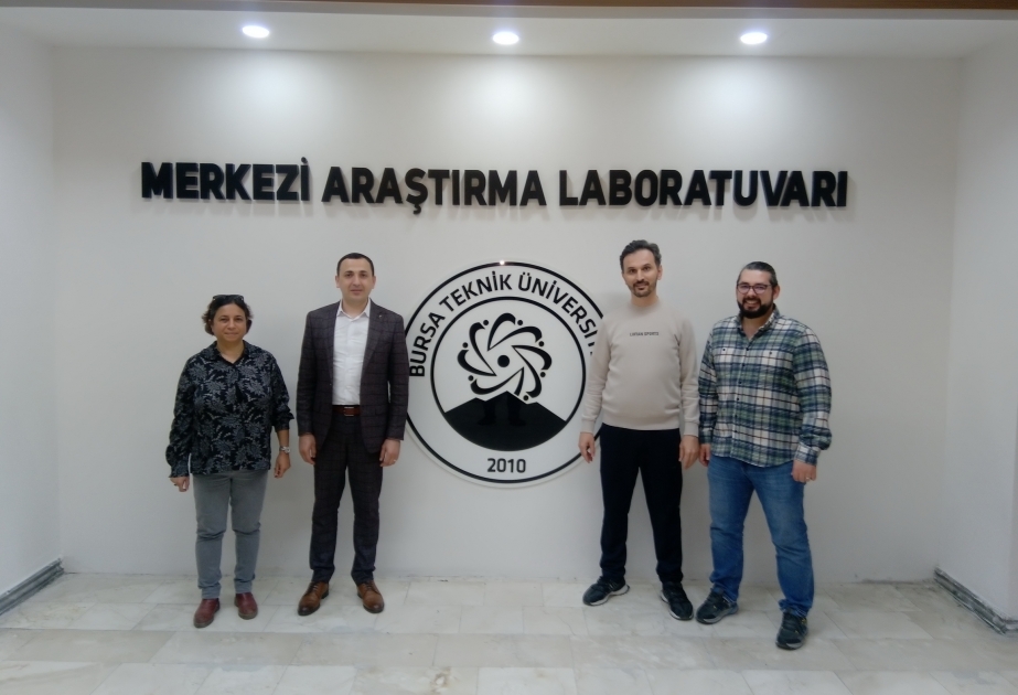 AzTU-nun dekanı Bursa Texniki Universitetində mühazirə oxuyub