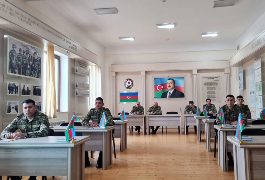 Проводится конкурс «Лучшая группа занятий по общественно-политической подготовке»