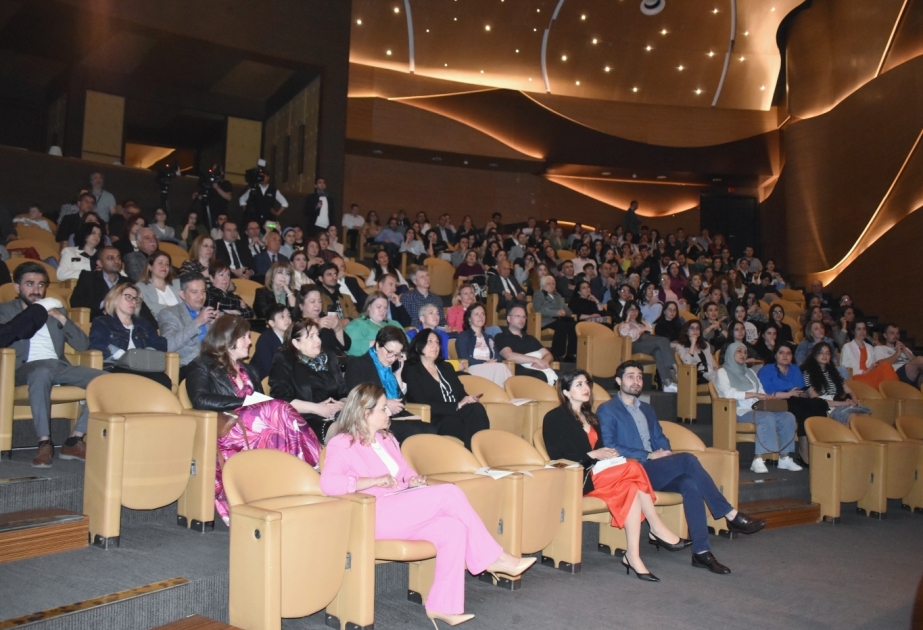 ADMİU-nun 100 illik yubileyinə həsr olunmuş “Caz musiqisi axşamı”