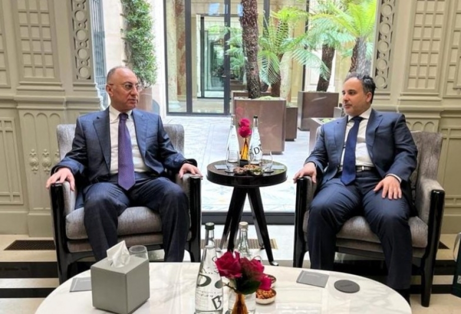 AQTA sədri Fransada Qətərin Bələdiyyə və Ətraf Mühit naziri ilə görüşüb