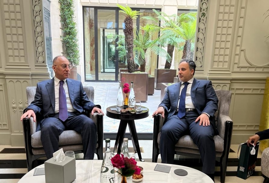 Qida Təhlükəsizliyi Agentliyinin sədri Fransada qətərli nazirlə görüşüb