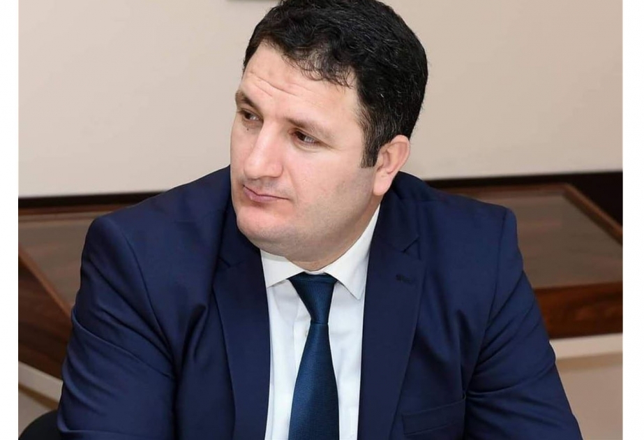 Elçin İbrahimov: Hazırda qırğız və başqırd dillərində danışıq kitabçaları üzərində işləyirik