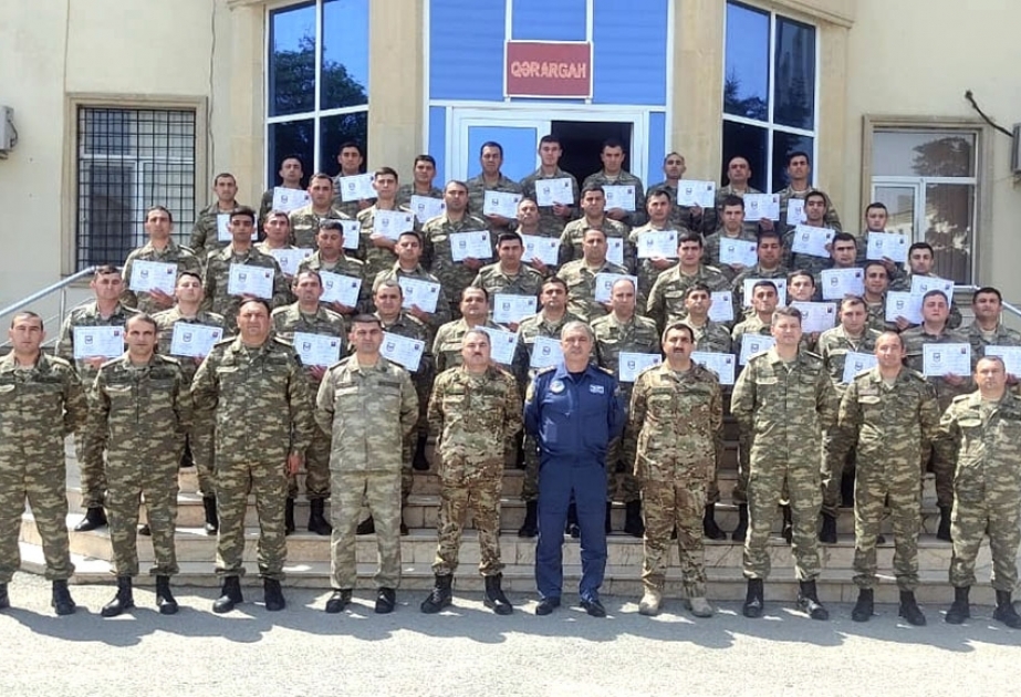 В Военно-воздушных силах состоялся первый выпуск курса подготовки гизирей