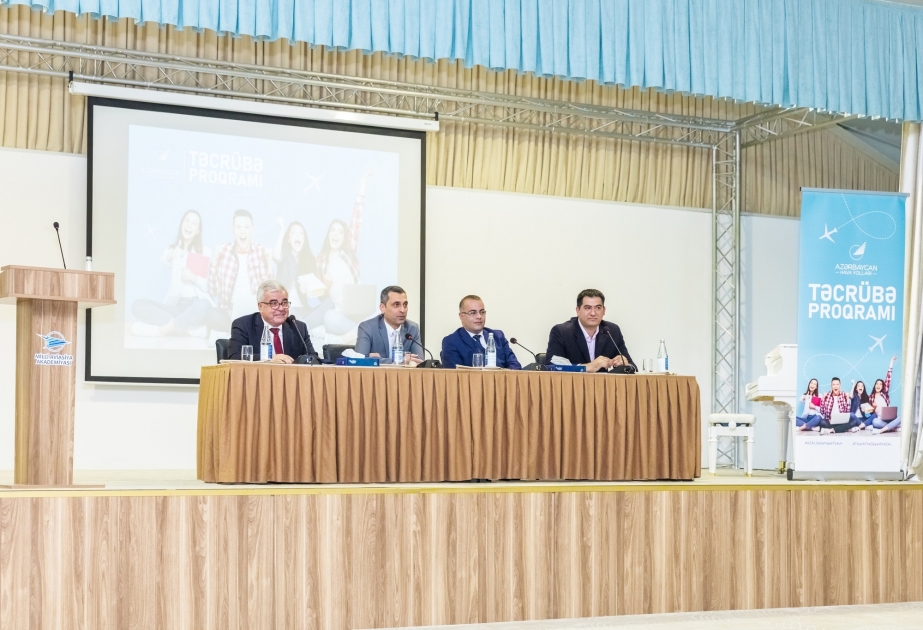 AZAL Milli Aviasiya Akademiyasının tələbələri üçün təcrübə proqramı təşkil edib