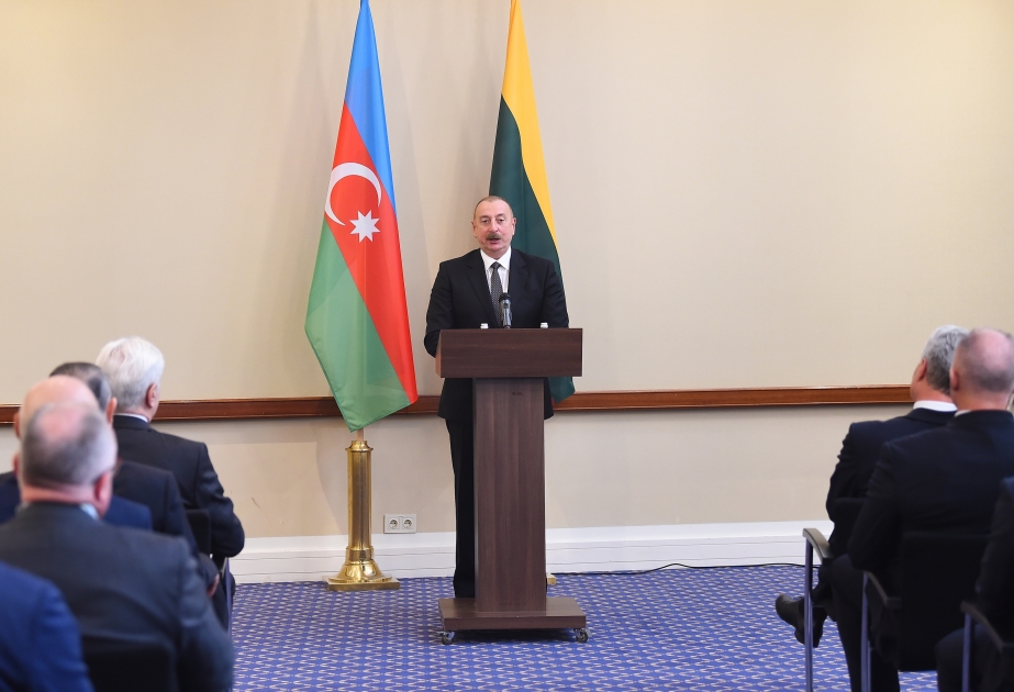 President: Azerbaijan and Lithuania have issues of renewable energy on the agenda
