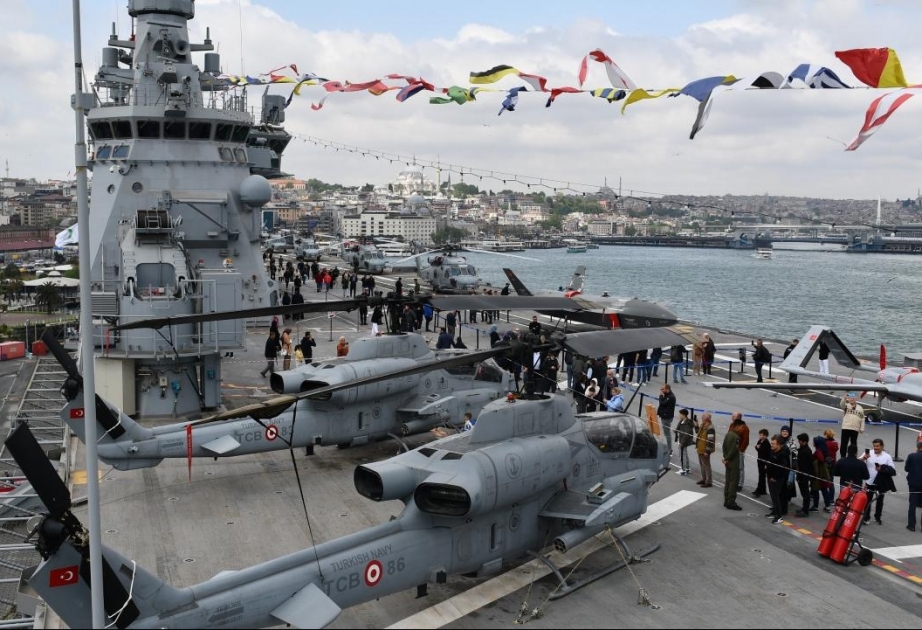 “TCG Anadolu” gəmisini altı gün ərzində 40 min nəfər ziyarət edib