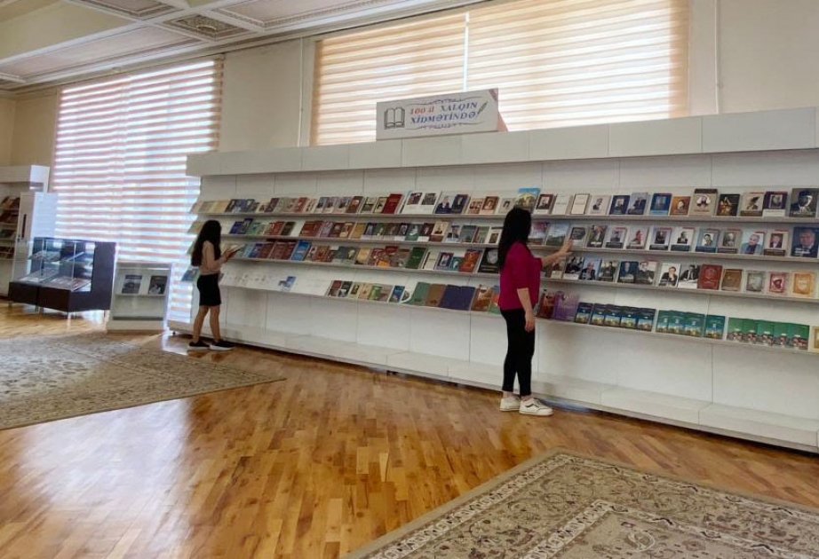 Milli Kitabxana təşkil etdiyi iki kitab sərgisini istifadəçilərin ixtiyarına verib
