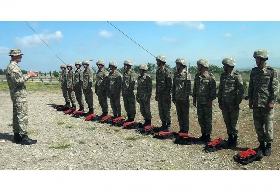 Defense Ministry: Practical classes with cadets in the field withdrawal continue