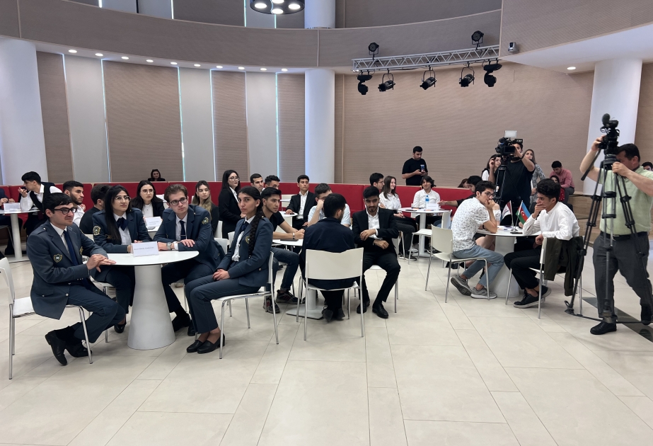 Ulu Öndər Heydər Əliyevin 100 illik yubileyi münasibətilə intellektual yarış təşkil olunub