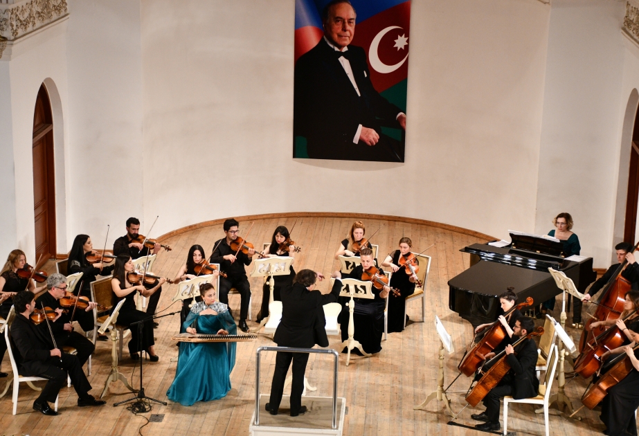 Filarmoniyada növbəti konsert Ulu Öndərin anadan olmasının 100 illiyinə həsr olunub