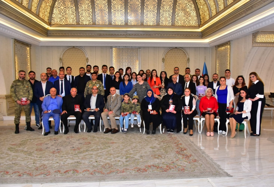 “Mən vətənəm" kitabı Sumqayıt şəhər Heydər Əliyev Mərkəzində təqdim olunub
