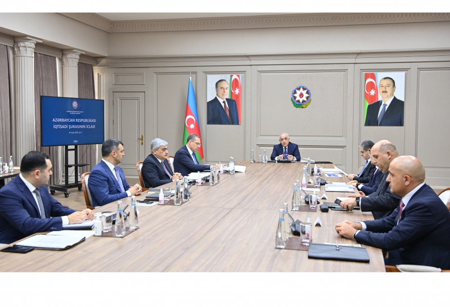 İqtisadi Şuranın növbəti iclası olub