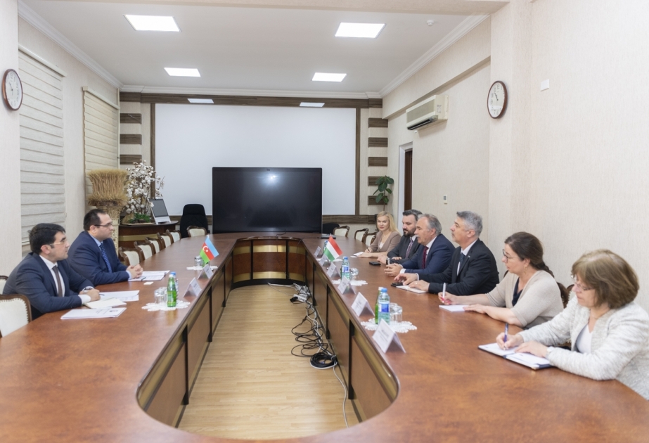 Aserbaidschan und Ungarn erörtern Aussichten für Zusammenarbeit im Agrarbereich