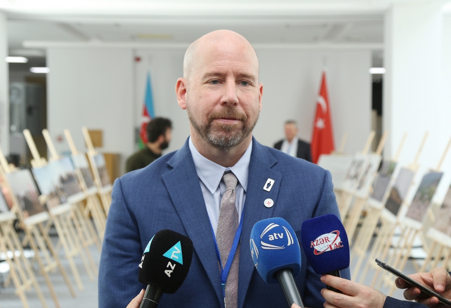 Matt Vennemeyer: “Cooperamos con los órganos competentes de Azerbaiyán en la búsqueda de personas desaparecidas”

