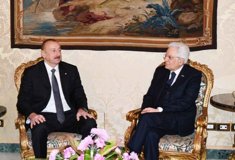 El presidente azerbaiyano Ilham Aliyev da el pésame al presidente italiano Sergio Mattarella