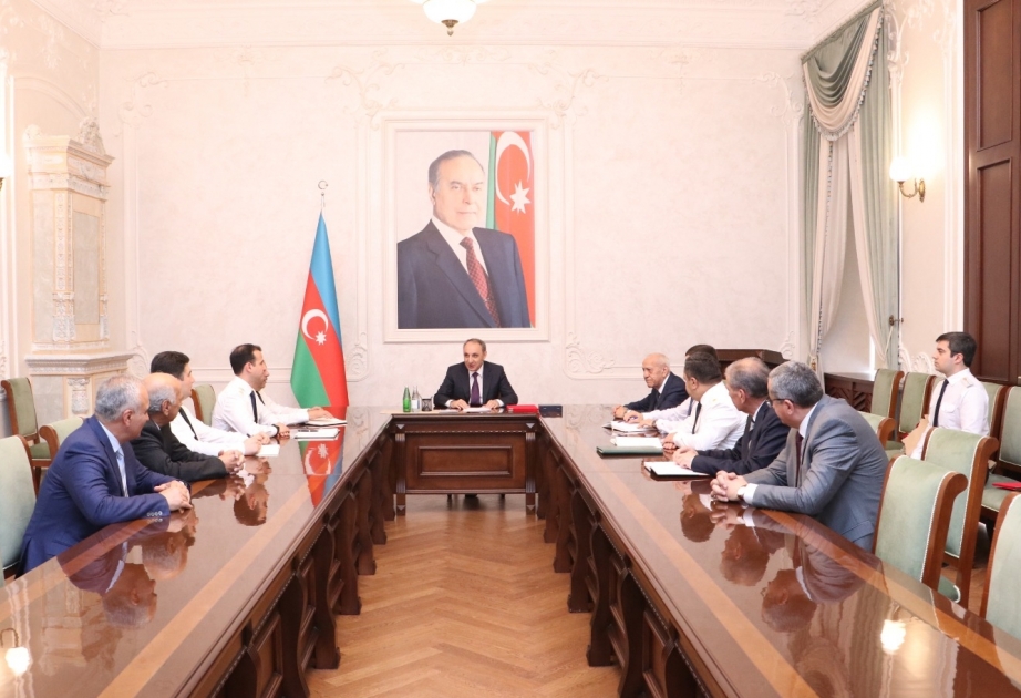 Baş Prokurorluqda yubilyar veteranlar mükafatlandırılıblar