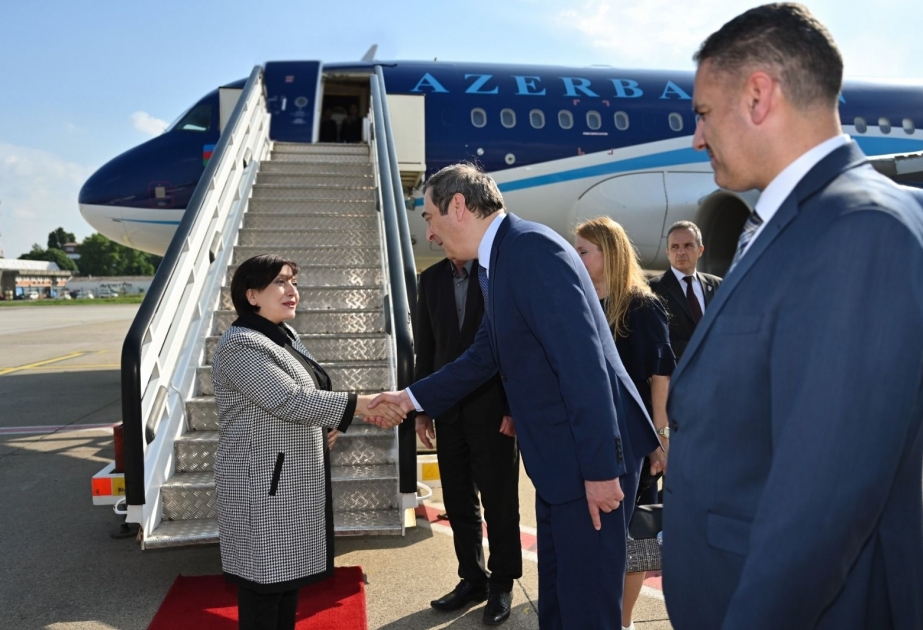 Aserbaidschanische Parlamentsdelegation zu Besuch in Serbien