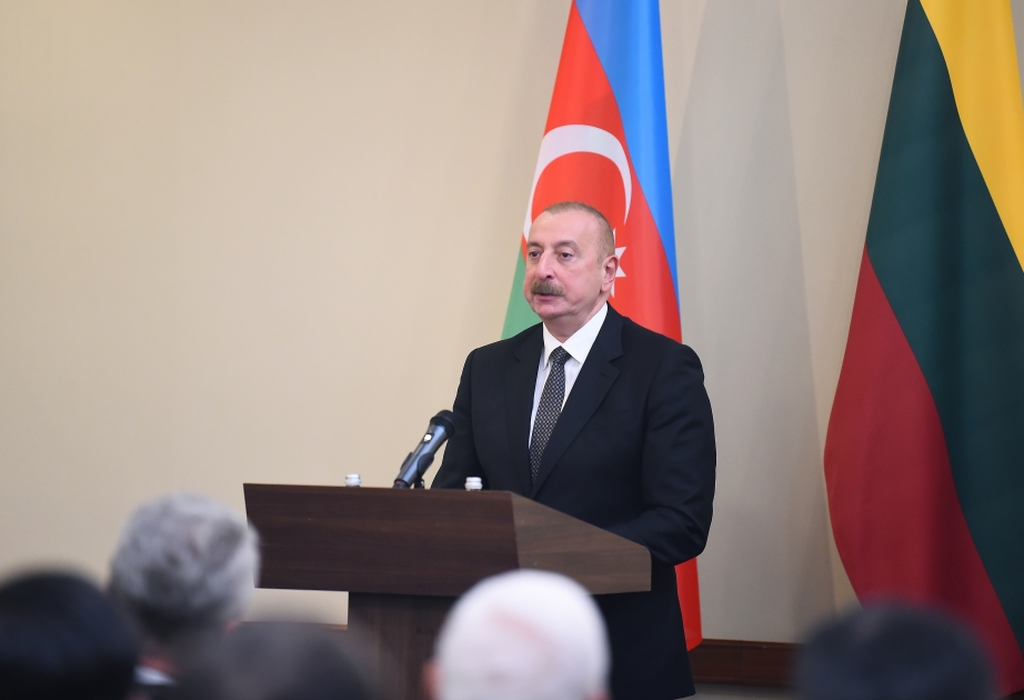 阿塞拜疆总统：我们要保障里海区与波罗的海区间的合作
