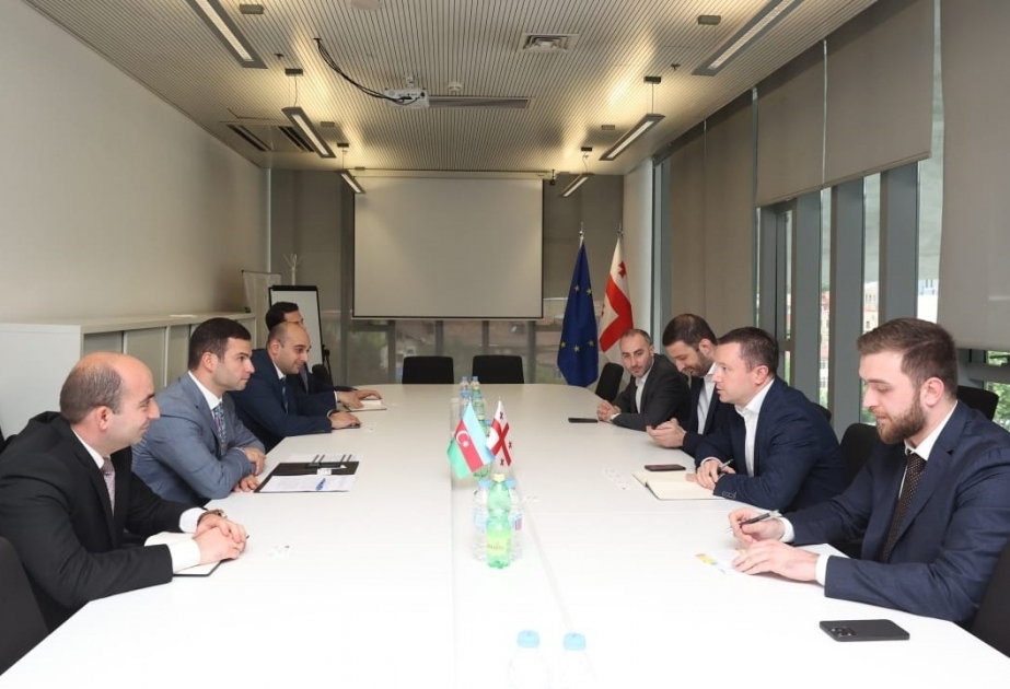 Aserbaidschan und Georgien führen Meinungsaustausch über Rolle von KMU bei Verbesserung der Handelsbeziehungen und Investitionen

