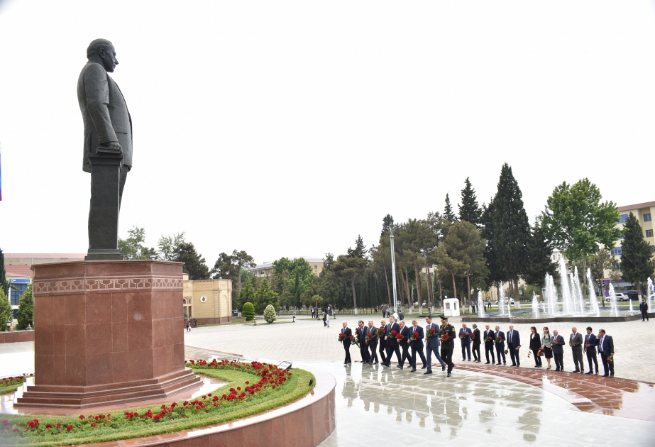 Ulu Öndər Heydər Əliyevin irsi milli sərvətimizdir