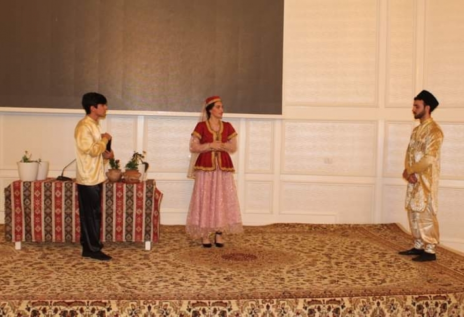 Gəncə şəhər Heydər Əliyev Mərkəzində “Xurşidbanu Natəvan” tamaşası nümayiş olunub