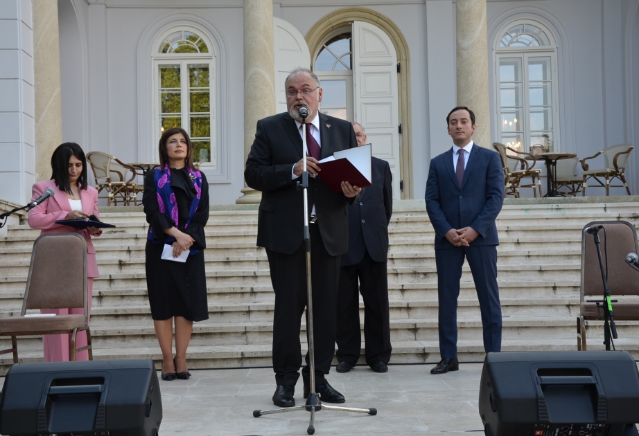 Budapeştdə Azərbaycanın Müstəqillik Günü və Ümummilli Liderin 100 illik yubileyinə həsr edilmiş tədbir təşkil olunub VİDEO
