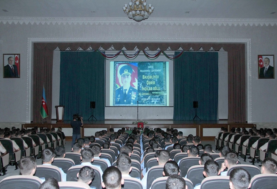 Heydər Əliyev adına Hərbi İnstitutda şəhid zabitin xatirəsi anılıb