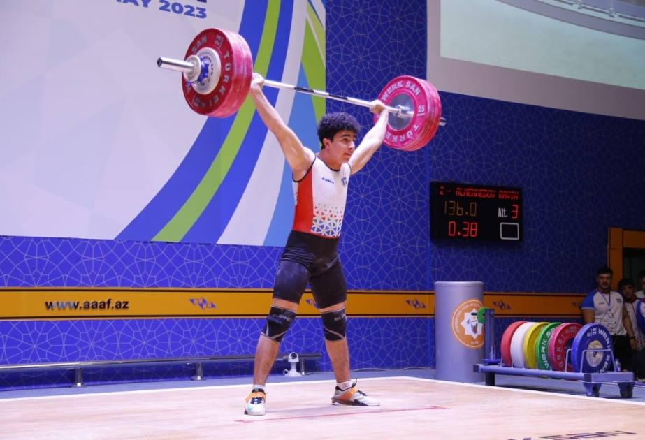 Ağır atletika üzrə Azərbaycan birincilikləri tarixində yeni rekordlar qeydə alınıb