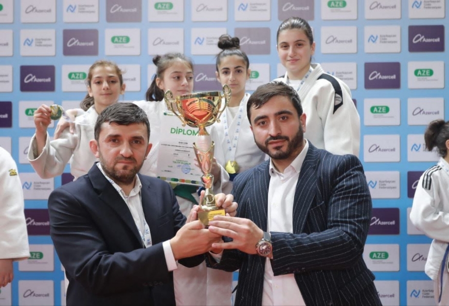 Şuşa Rayon Uşaq və Gənclər İdman Məktəbinin cüdoçuları Azərbaycan birinciliyində 17 medal qazanıblar