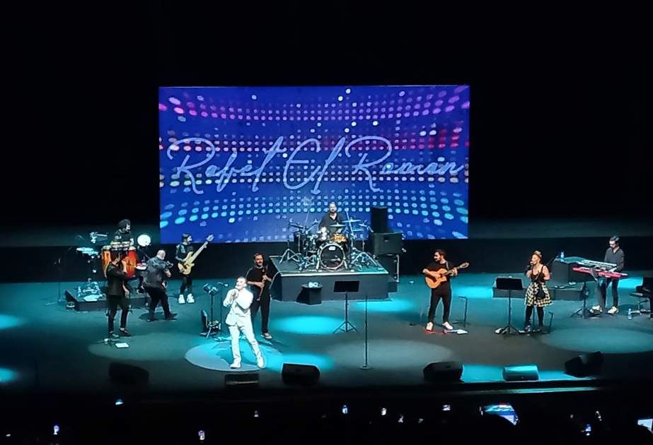 Rafet El Roman yenidən Bakıda konsert verib