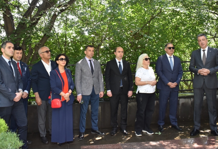 Tbilisidə Ulu Öndər Heydər Əliyevin və Azərbaycan Xalq Cümhuriyyətinin qurucularının xatirələri anılıb