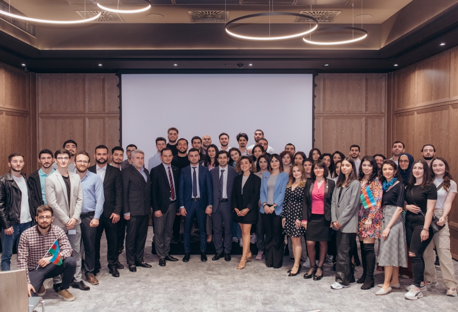 Cracovia acoge un encuentro con la comunidad azerbaiyana en el marco del "Año de Heydar Aliyev"