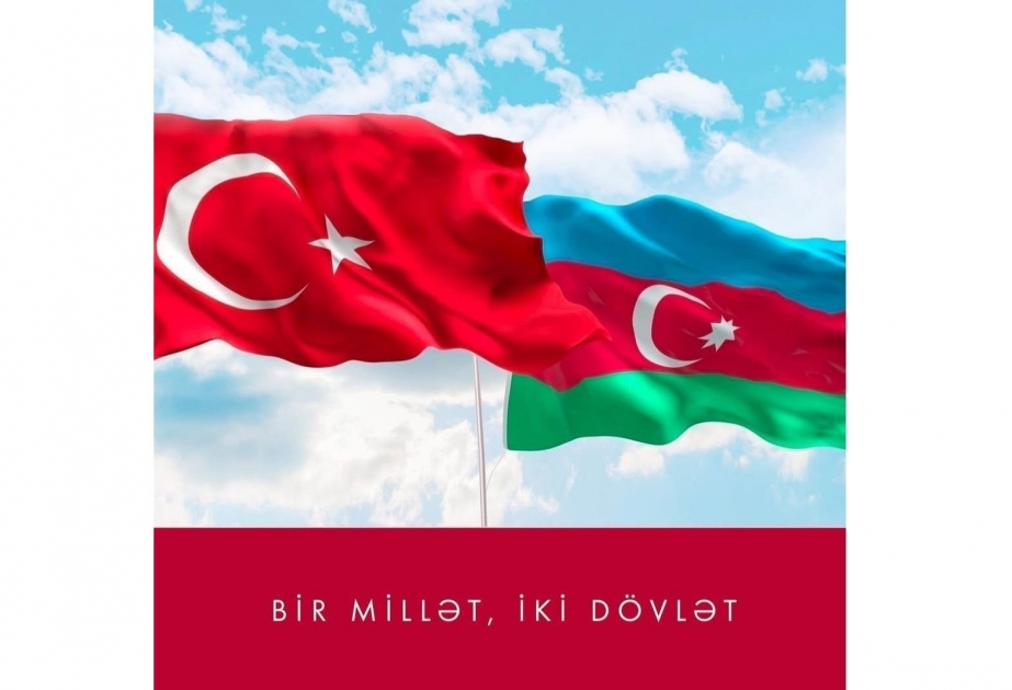 Erste Vizepräsidentin Aserbaidschans Mehriban Aliyeva gratuliert Präsident Recep Tayyip Erdogan und seiner Frau Emine Erdogan