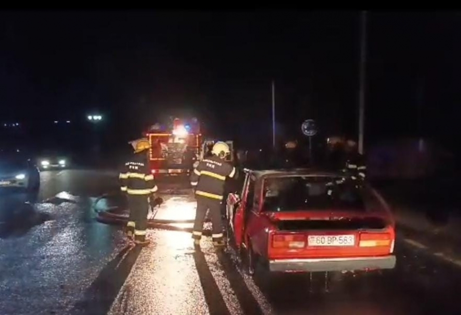 Tovuzda avtomobil yanıb, sürücü xəsarət alıb VİDEO