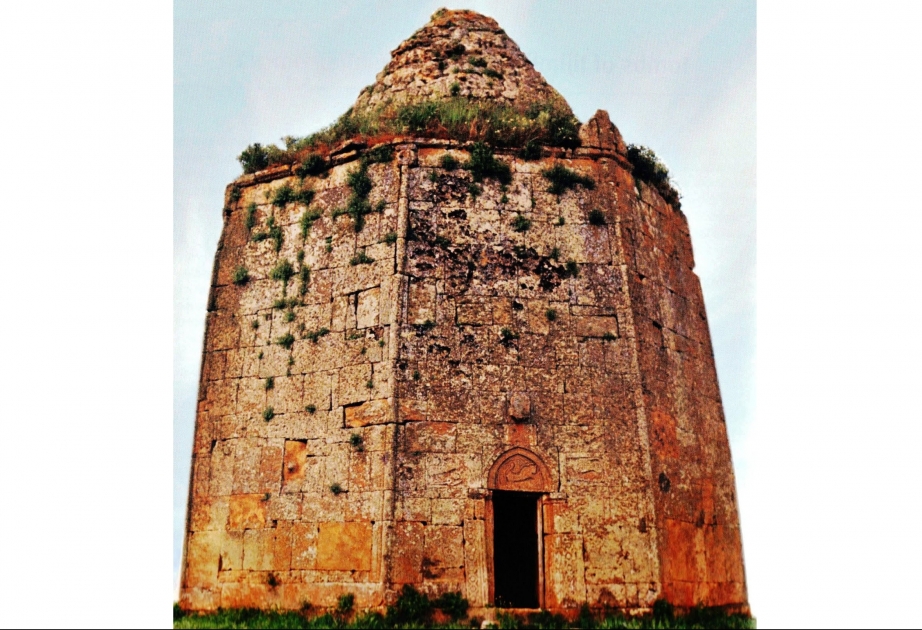 Laçının Məlik Əjdər müəmması