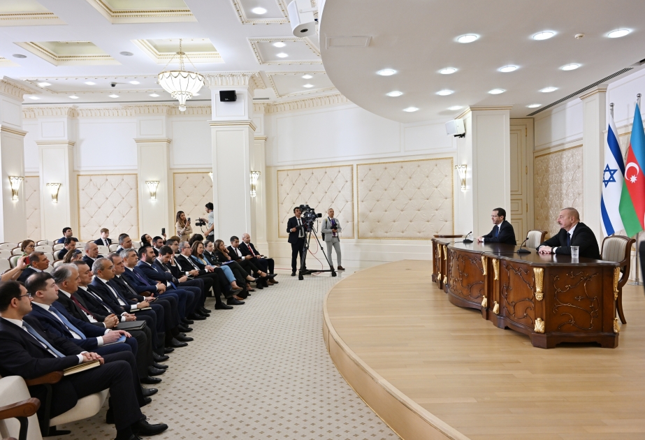 Azerbaijani President: Representatives of Jewish community fought shoulder-to-shoulder with us for our territorial integrity