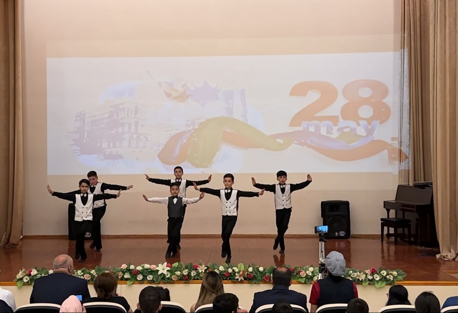 Növbəti konsert proqramı - Tarixin özü