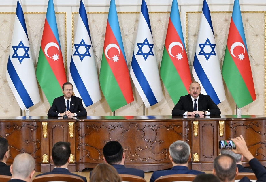 رئيس إسرائيل: لعلاقاتنا جذور عميقة
