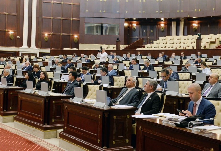 Милли Меджлис принял в первом чтении законопроект об исполнении госбюджета за 2022 год